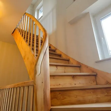 Gaestehaus Faehrmann アパート