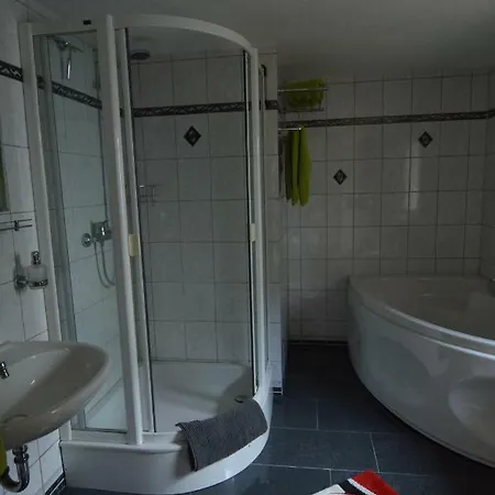 アパート Gaestehaus Faehrmann Vehra